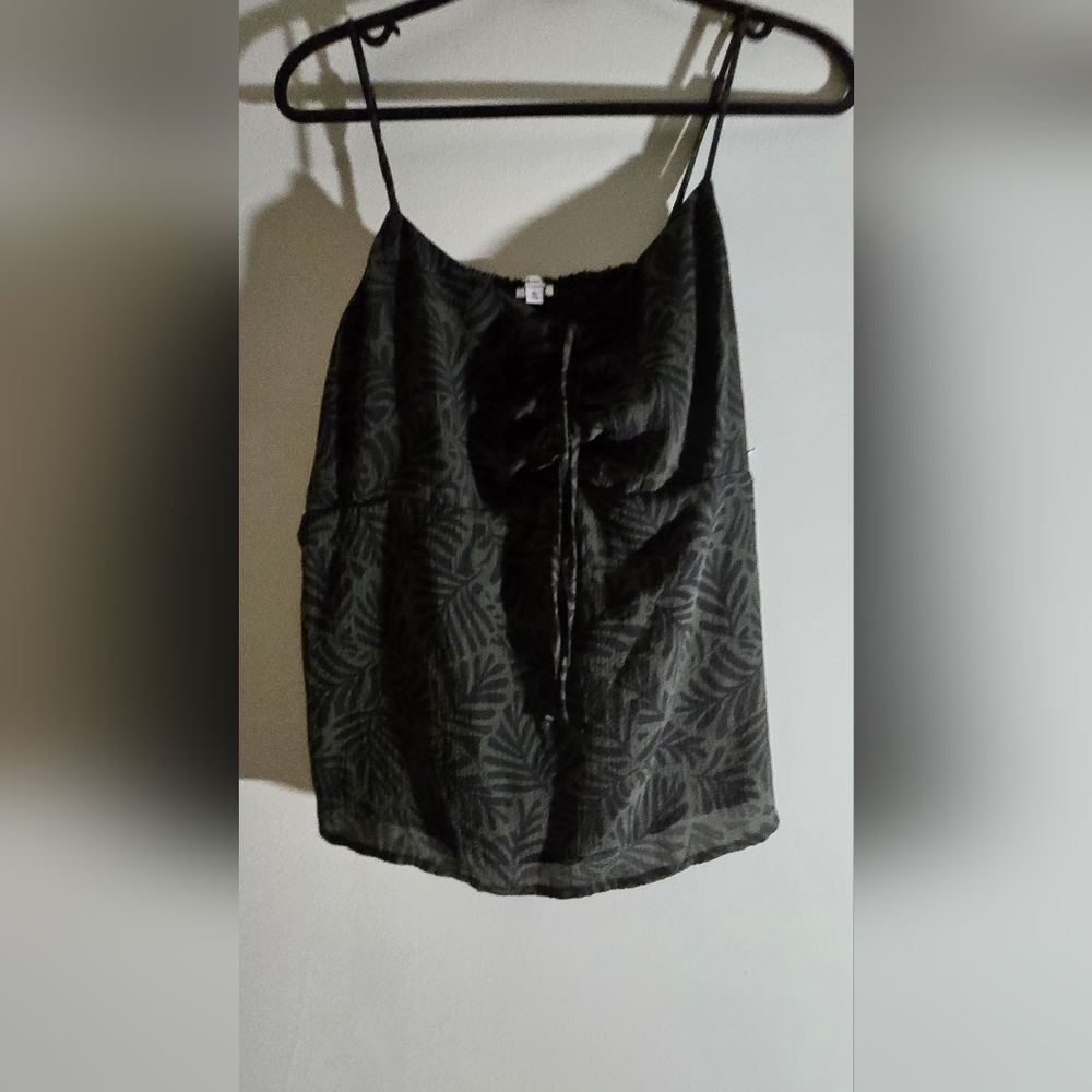 Elegant Black Patterned Tank Top